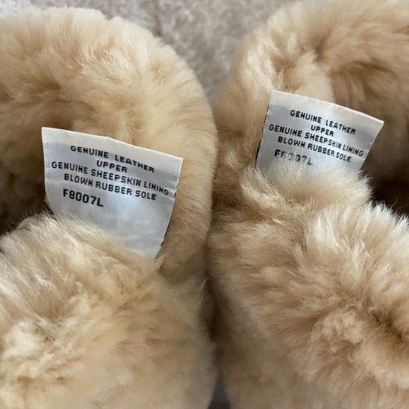 Woman’s Ugg Classic Tall Boots 5815 - Chestnut Size 7 - Picture 7 of 9